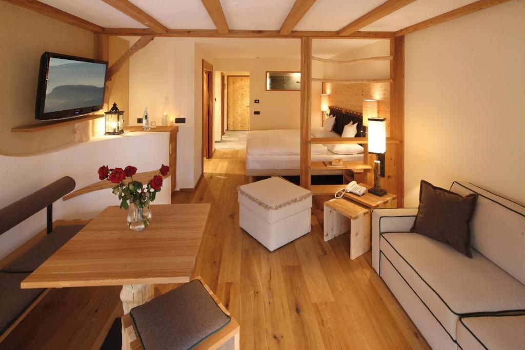 Dolomites Living Hotel Tirler Alpe Di Siusi Δωμάτιο φωτογραφία